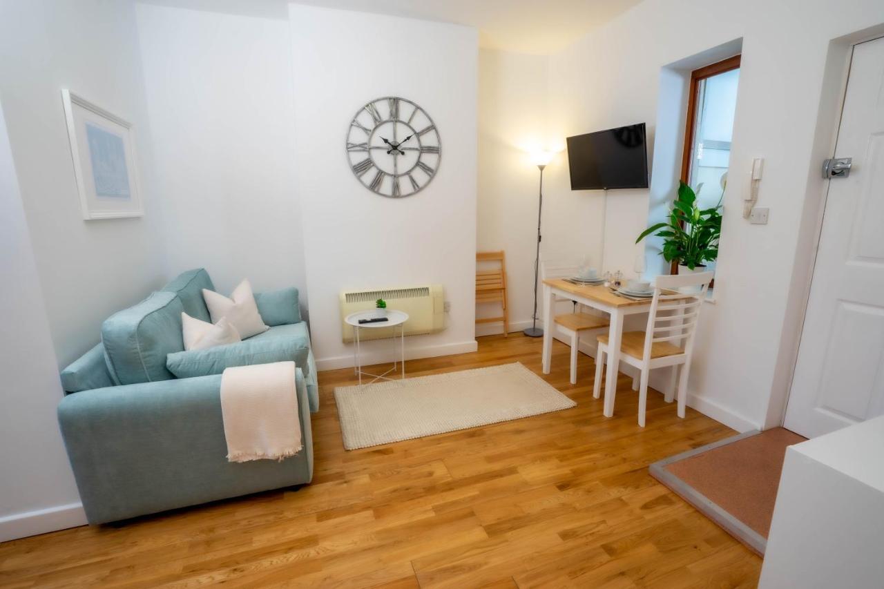 Vibrant City Centre - King Bed, Entire Apartment CBG Exteriér fotografie